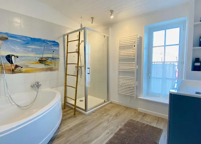 Charme Et Authenticite Pour Cette Rhetaise * Sainte-Marie-de-Re