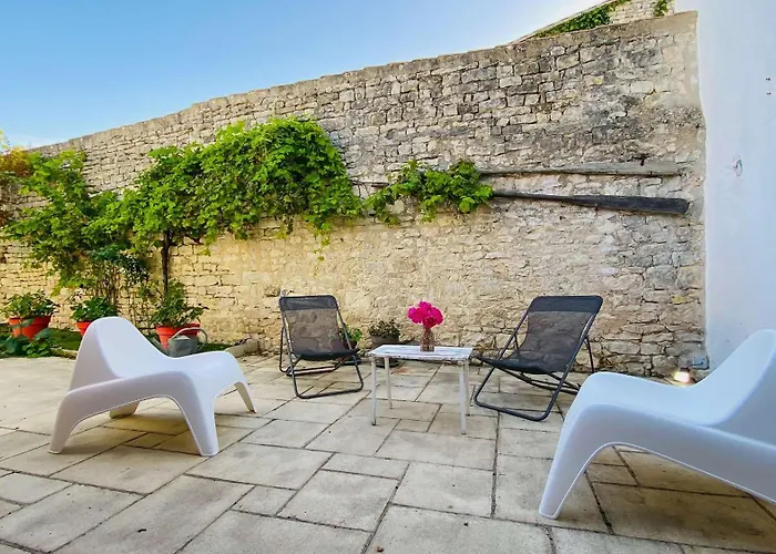 Villa Charme Et Authenticite Pour Cette Rhetaise